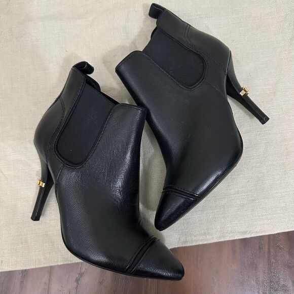 TORY BURCH Bernice Pointed Toe Ankle Boots Black Leather Heeled Booties - Picture 2 of 9